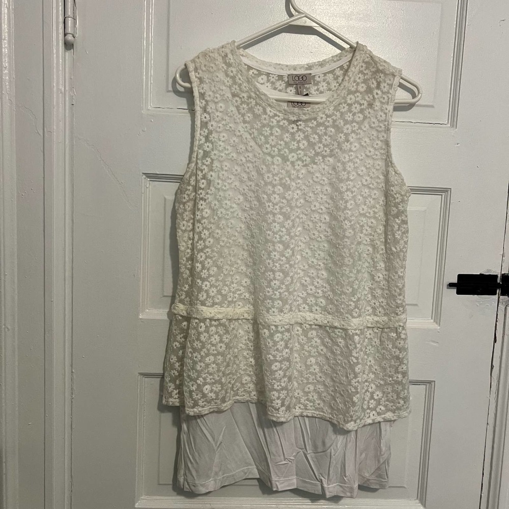 LOGO by Lori Goldstein Daisy Mesh Peplum Sleeveless top white tank top M - Picture 6 of 8